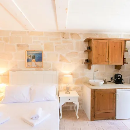 Villa Antiopi Elefterna