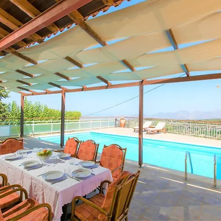 Villa Antiopi * Elefterna